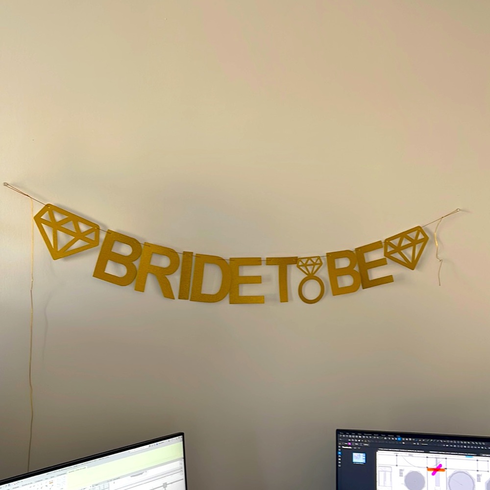Bride to Be Sign + Sash + Veil